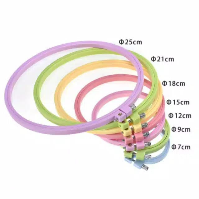 ANEKA - PCS - Pemidangan Plastik Bulat / Colorful Embroidery Hoop Plastic IMPORT