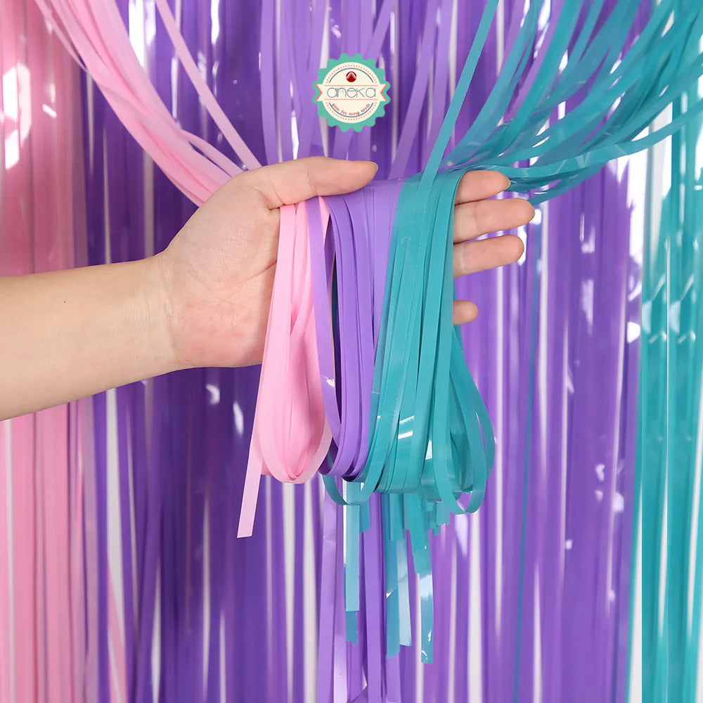 KATALOG - Tirai Metalik Foil Fringe Curtain / Party Backdrop / Background Rumbai Ulang Tahun