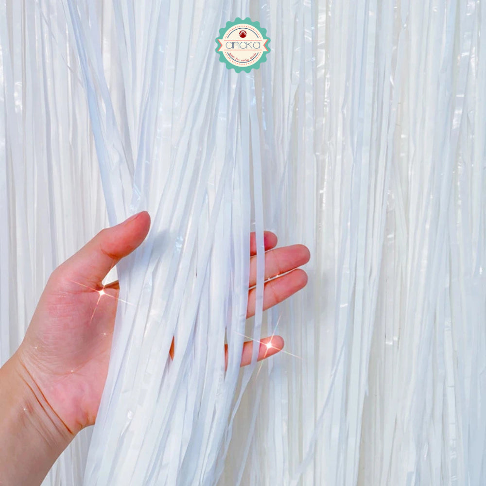 KATALOG - Tirai Metalik Foil Fringe Curtain / Party Backdrop / Background Rumbai Ulang Tahun