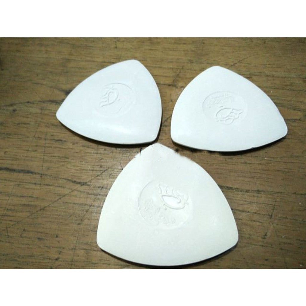 ANEKA - Kapur Kain Segitiga