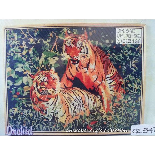 ANEKA - Kruistik Orchid - 340