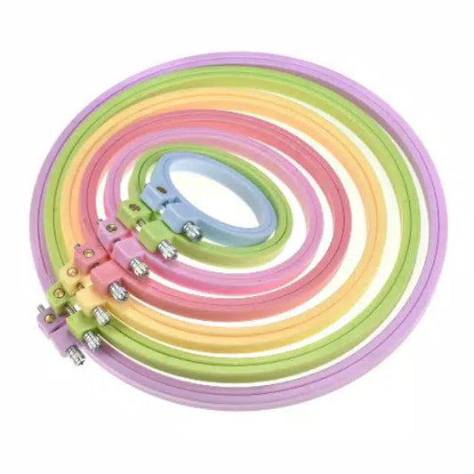 ANEKA - PCS - Pemidangan Plastik Bulat / Colorful Embroidery Hoop Plastic IMPORT