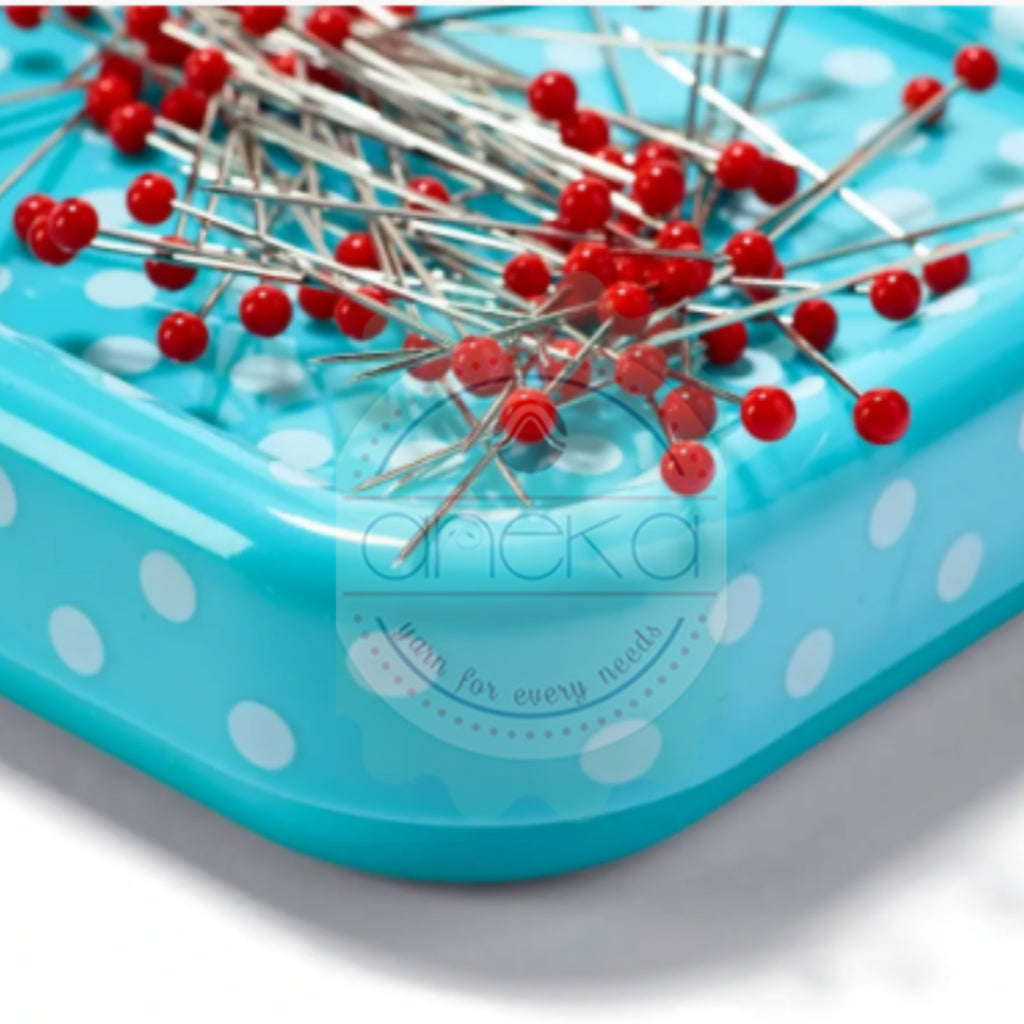 Prym - Magnetic Pin Cushion with Glass-Headed Pins