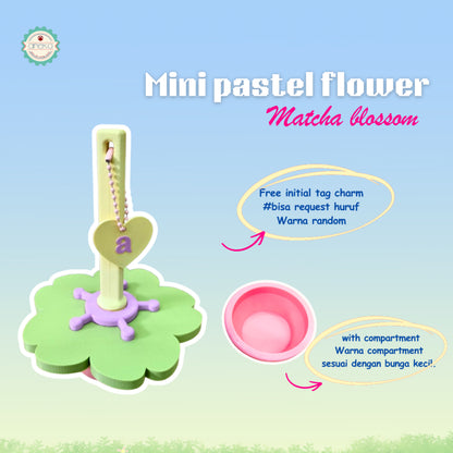 KATALOG - [PREORDER] 3D Print MIni Blossom Yarn Dispenser Holder / Wadah Benang Portable Lucu